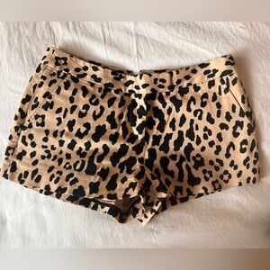 LADIES léopard shorts. TIBI size 0